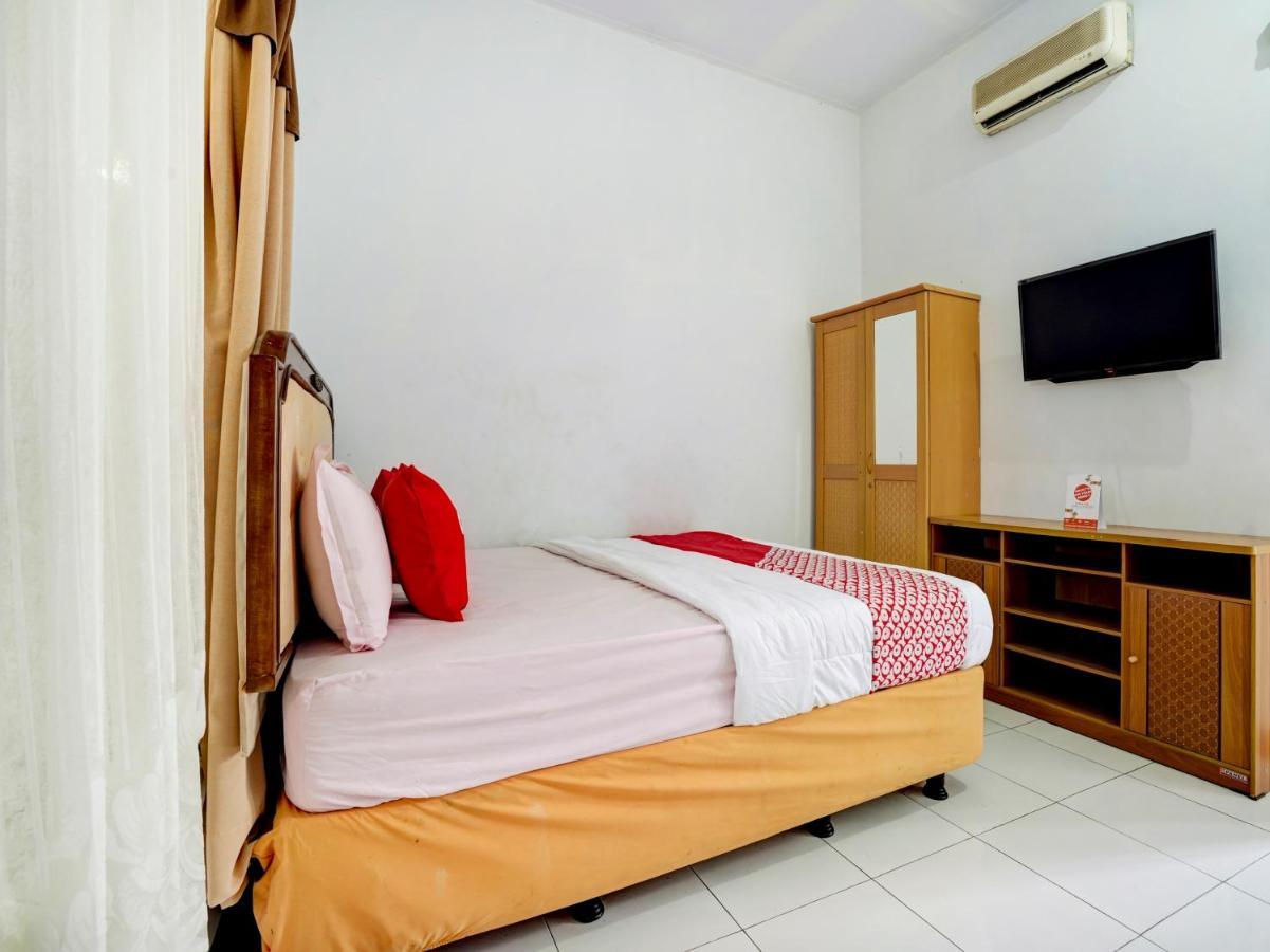 Super Oyo 90118 Hotel Diamond Syariah Subang Εξωτερικό φωτογραφία