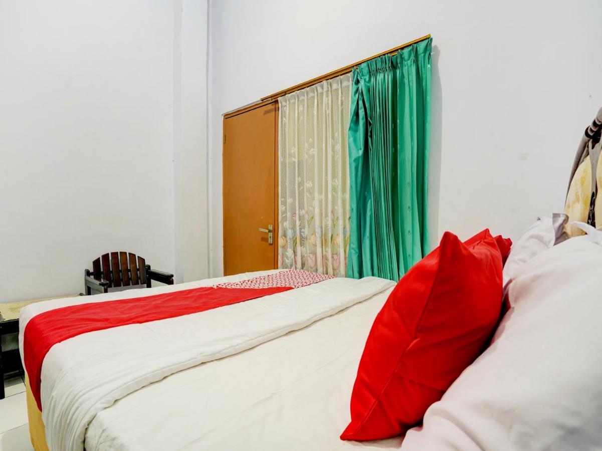 Super Oyo 90118 Hotel Diamond Syariah Subang Εξωτερικό φωτογραφία